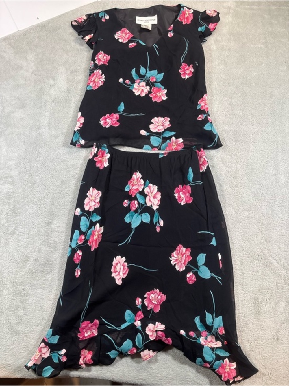 Vintage Evan-Picone Floral Rayon Two-Piece Skirt & Top Set - Size 2